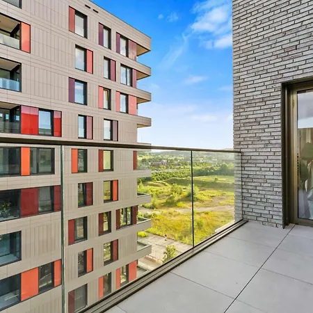 Modern 2-Bed Apt With Balcony In Serene Sanem Exterior photo